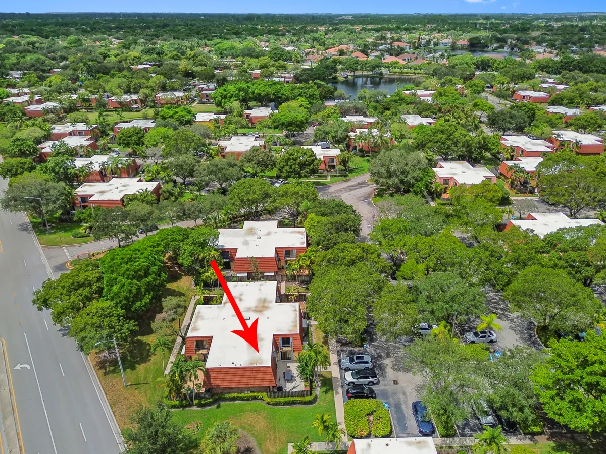 27 drone 03- arrows at 746 NW 98th Way, Plantation