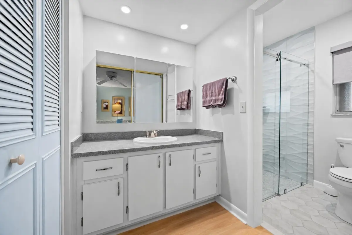 Master Bath at 6127 RAINBOW Circle, Greenacres