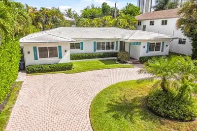 1182 Beach Road, Singer Island – Single Family Residence for sale