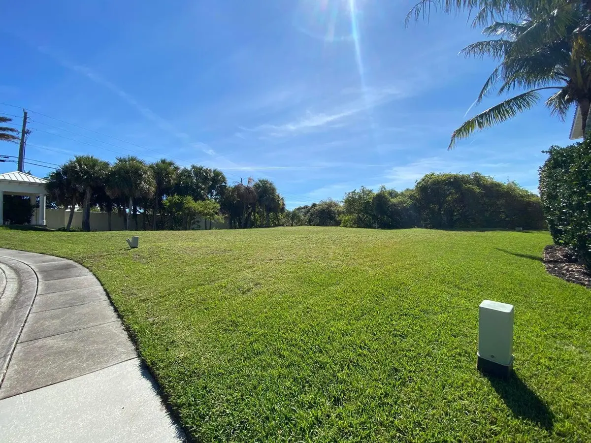 lot at 103 Ocean Ests Drive, Fort Pierce