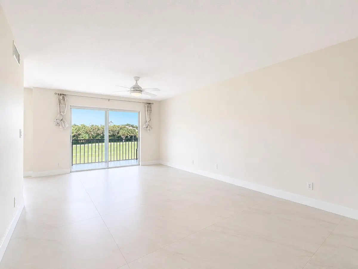 Living Room 2 at 9411 N Hollybrook Lake Drive 310, Pembroke Pines