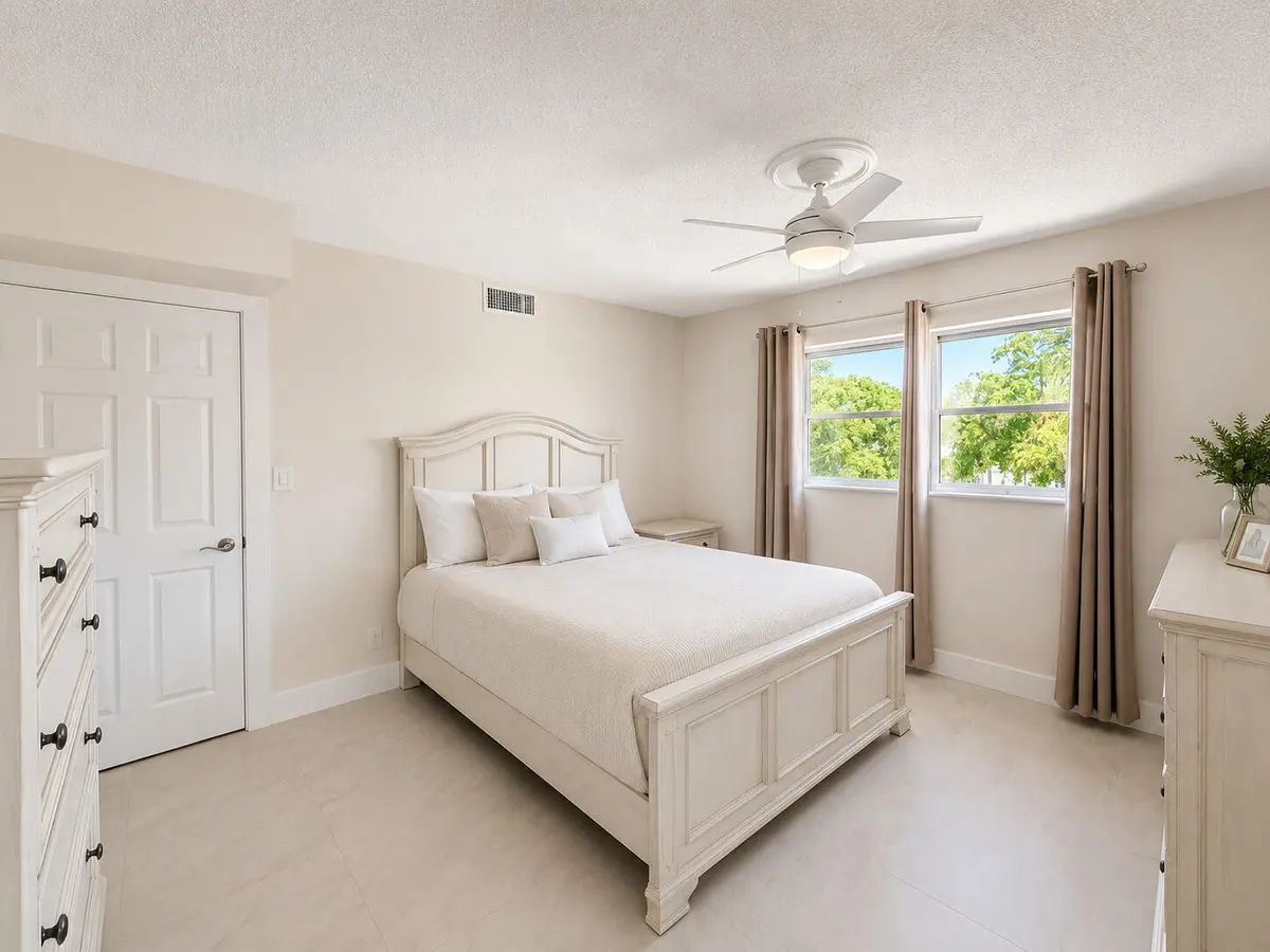 Primary Bedroom 2 at 9411 N Hollybrook Lake Drive 310, Pembroke Pines