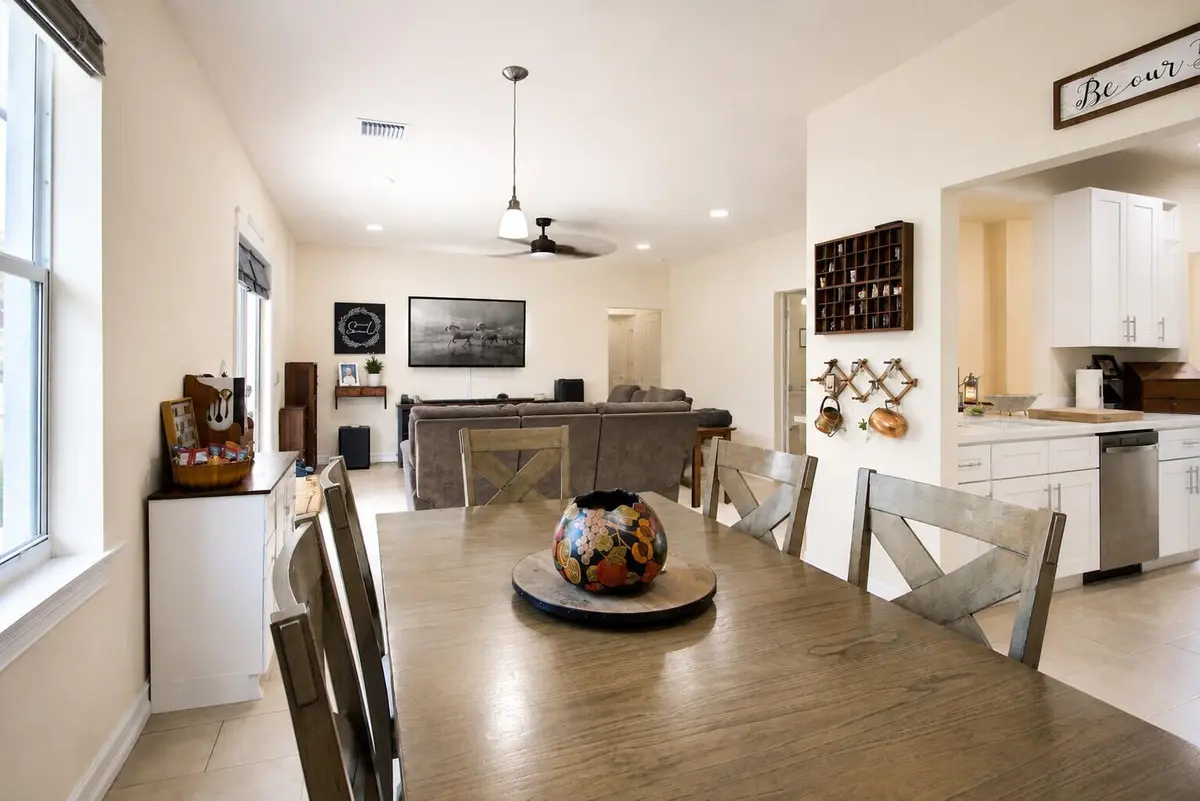schumann dining mls at 2329 SW Mountwell Street, Port St. Lucie