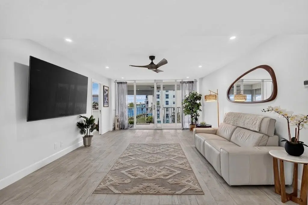 Living room with view at 1 Harbourside Drive 3403, Delray Beach