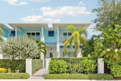 513 SW Ocean Boulevard, Stuart – Townhouse for rent