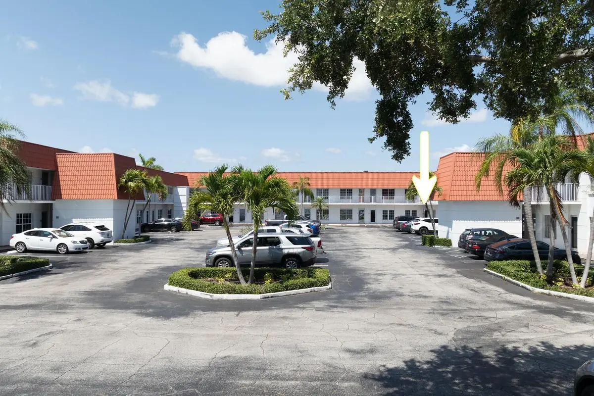 721 US1 Unit 116 North Palm-large-001-01 at 721 U.S. Hwy 1, North Palm Beach
