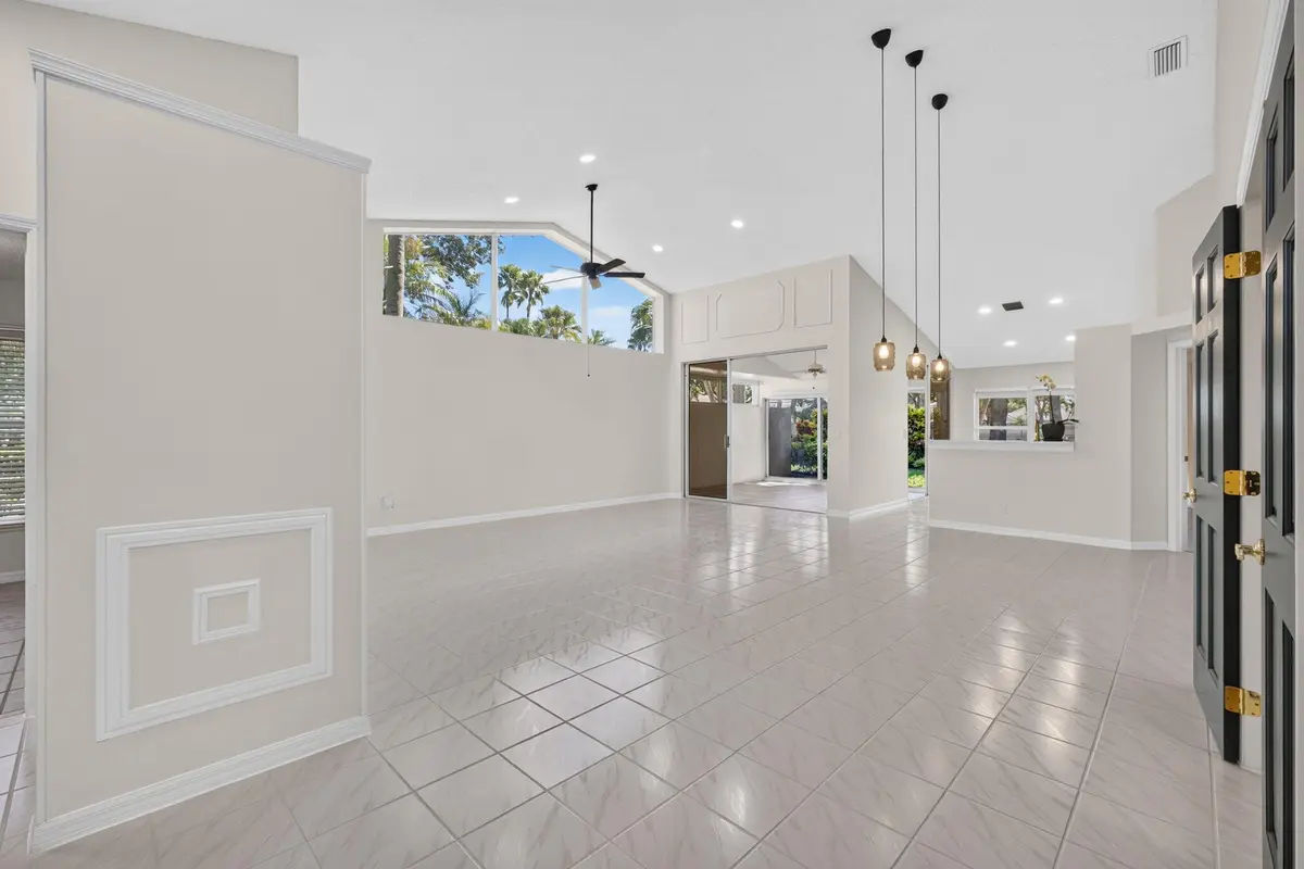 LIVING/DINNING ROOM at 101 SABAL PALM Lane, Palm Beach Gardens