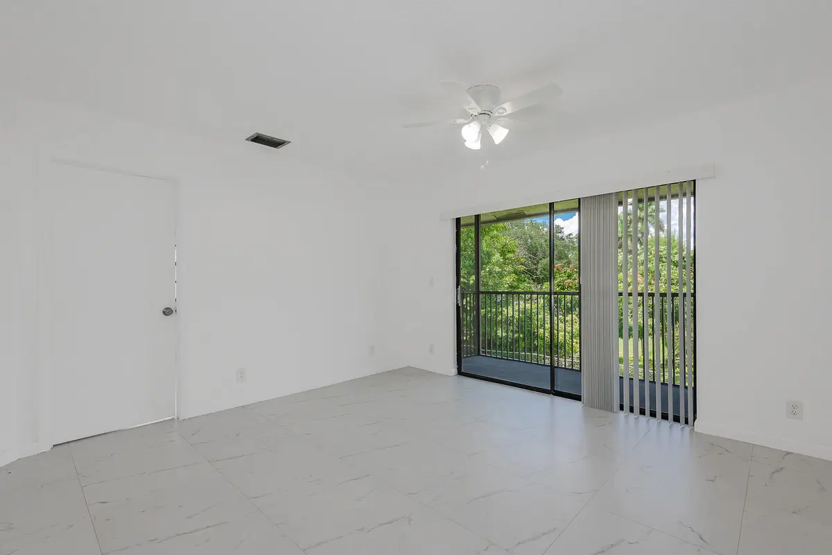 0-7 at 10675 Royal Palm Boulevard, Coral Springs