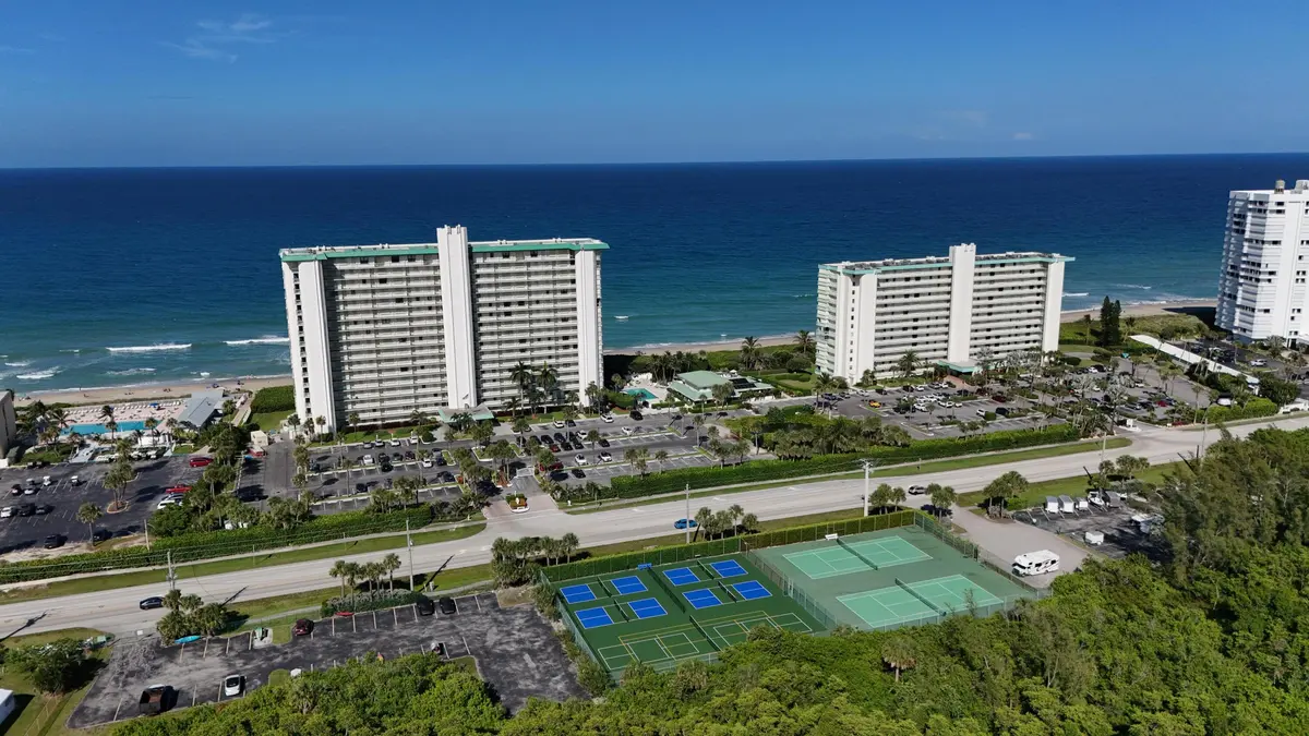 02_beyc685031aa9f10e at 9940 S Ocean Drive 1005, Jensen Beach