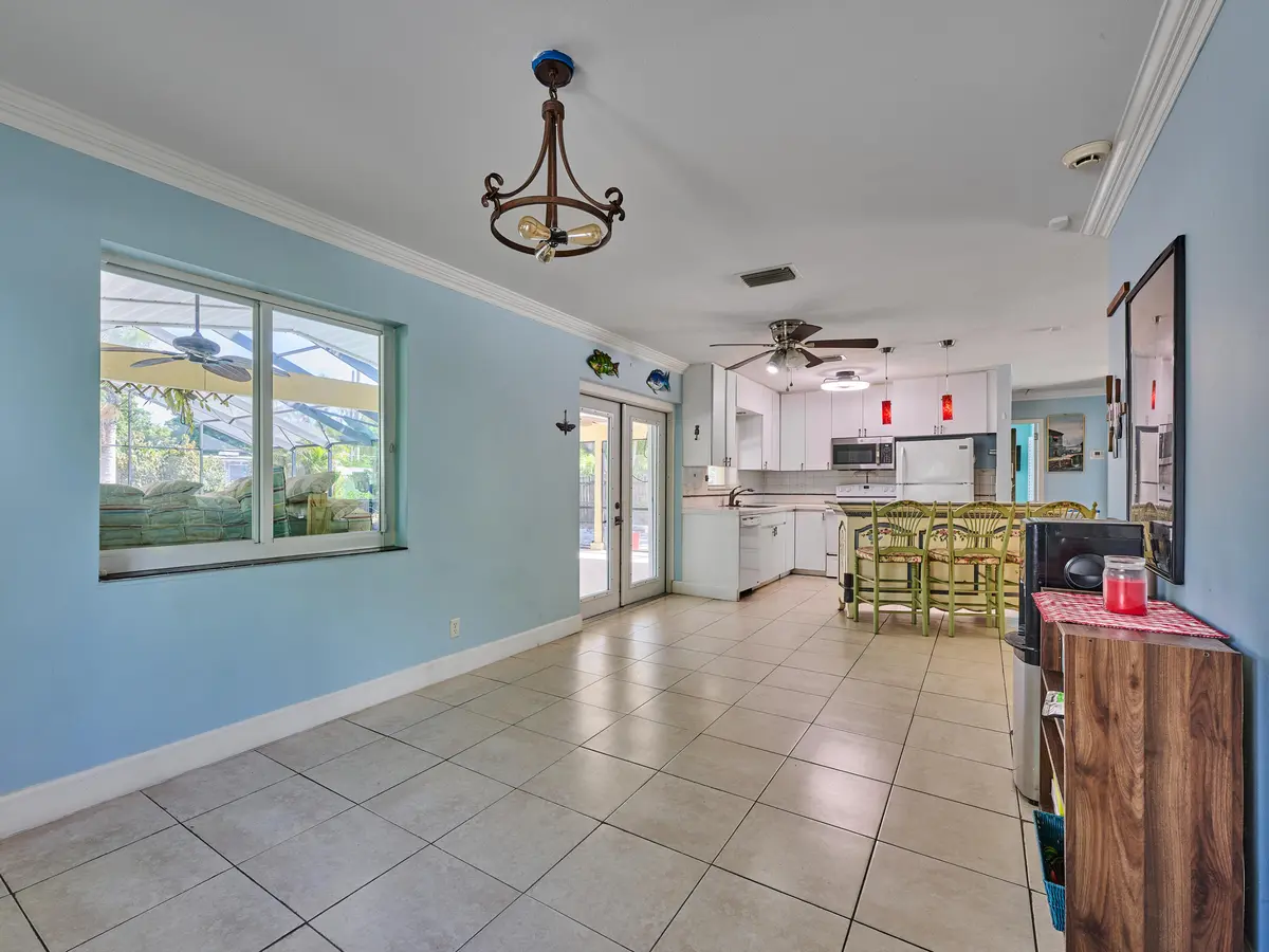 Dining Room at 191 SE 27TH Avenue, Boynton Beach