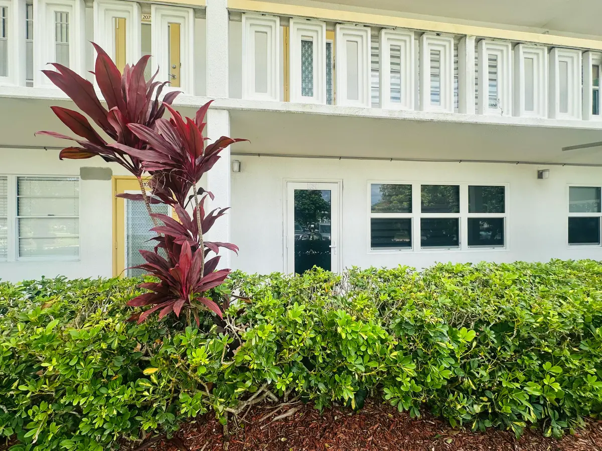IMG_2239 at 1080 Harwood F, Deerfield Beach