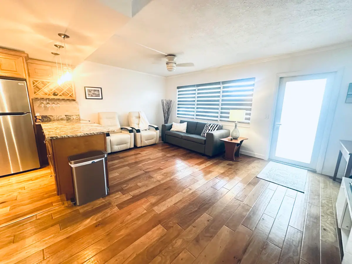 IMG_2241 at 1080 Harwood F, Deerfield Beach