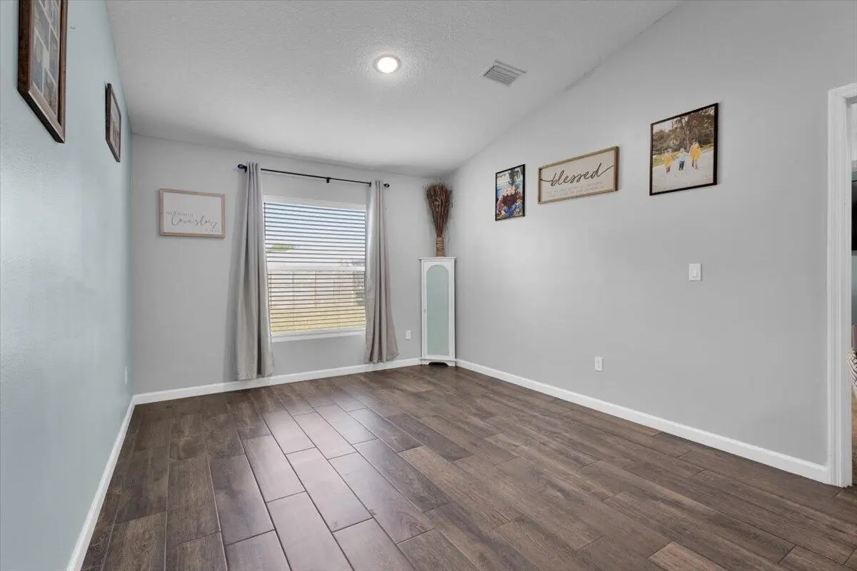 22-GG3A8082 at 5263 NW East Delwood Drive, Port St. Lucie