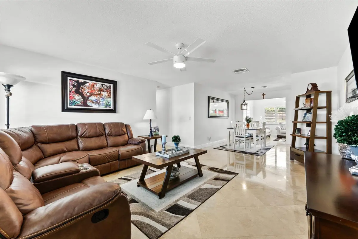 06-6 at 2390 SW 14th Avenue, Boynton Beach