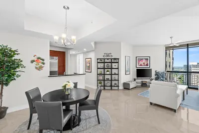 701 S OLIVE Avenue 1817, West Palm Beach – sold