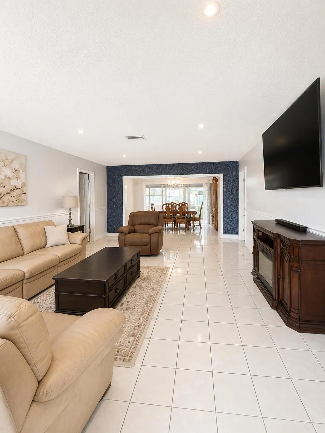61F71C95-9246-40AA-A1CE-2DE9942AFF24 at 10720 NW 26TH Place, Sunrise