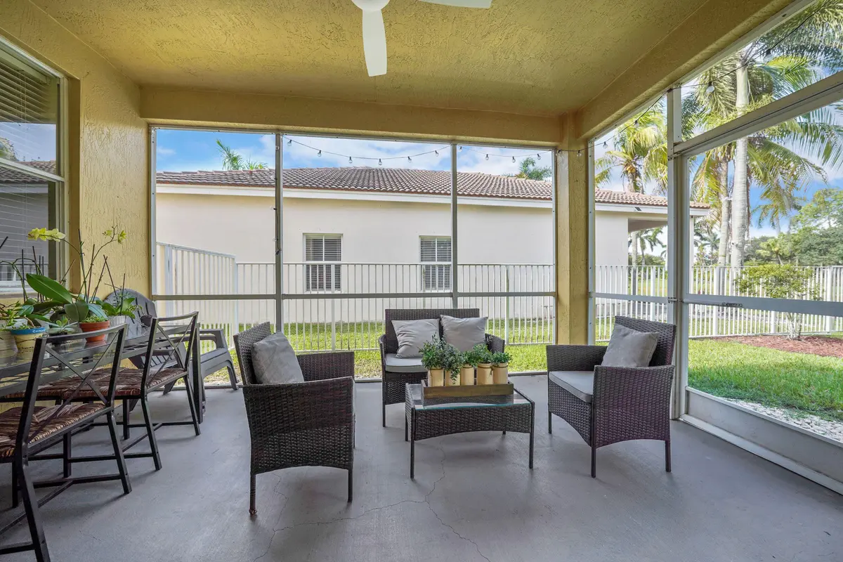 ABC04535 at 1457 BANYAN Way, Weston