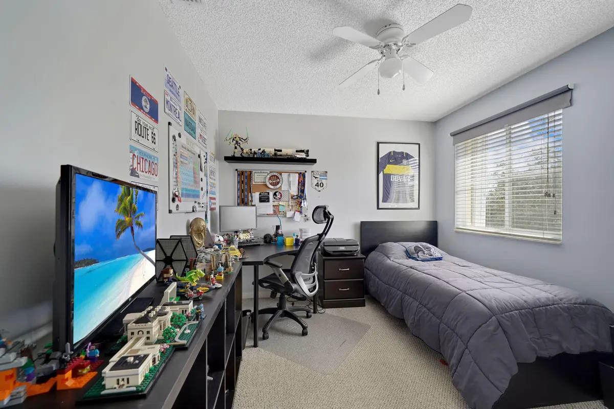ABC04627 at 1457 BANYAN Way, Weston