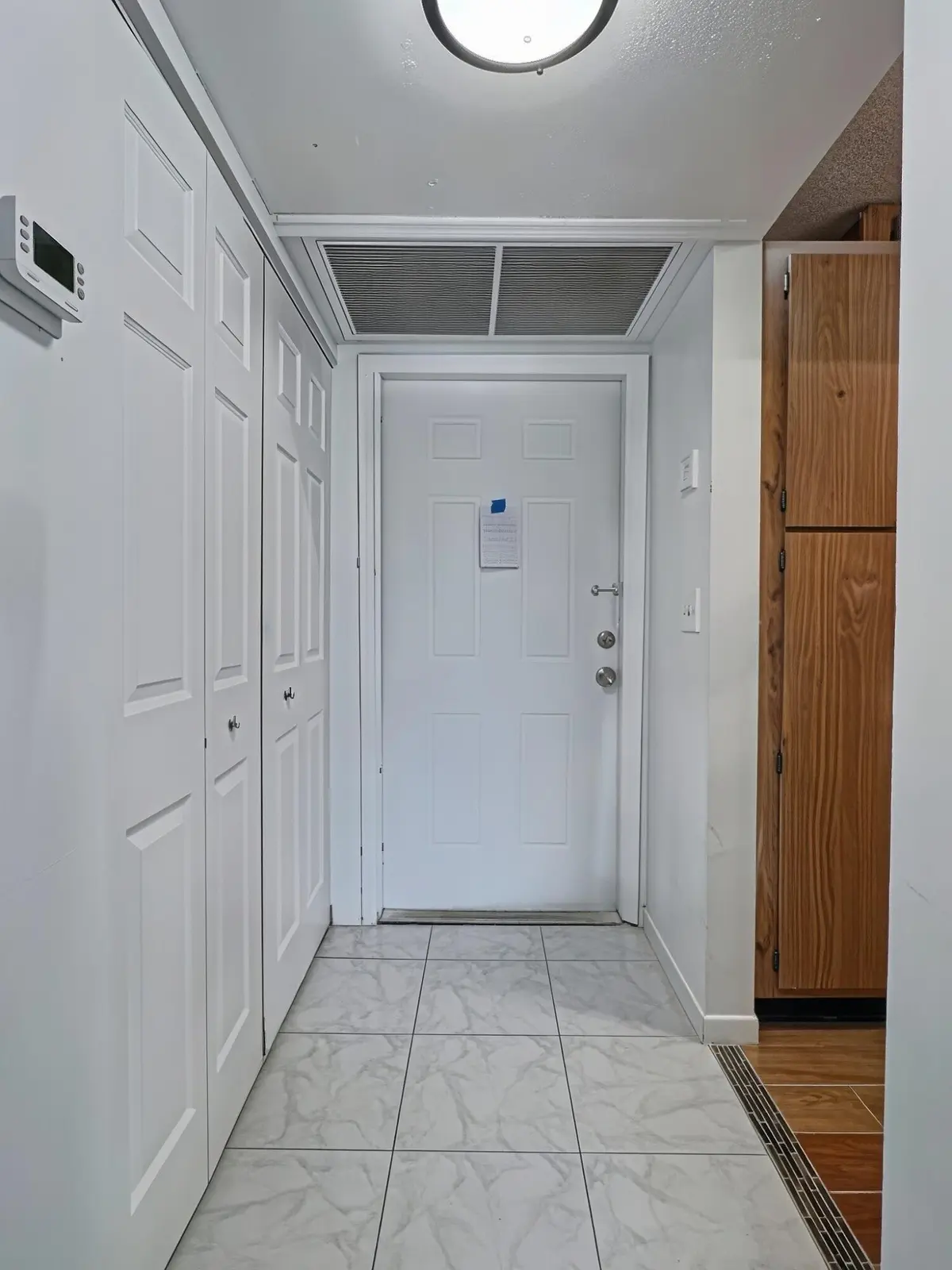 Entry at 889 TWIN LAKES Drive 1-J, Coral Springs