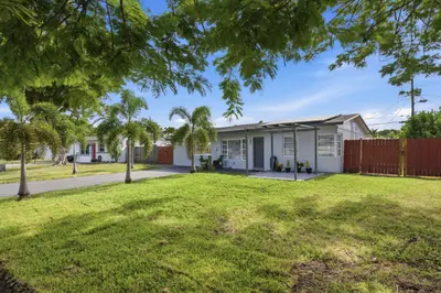2610 NE 8th Avenue, Pompano Beach – Single Family Residence for sale
