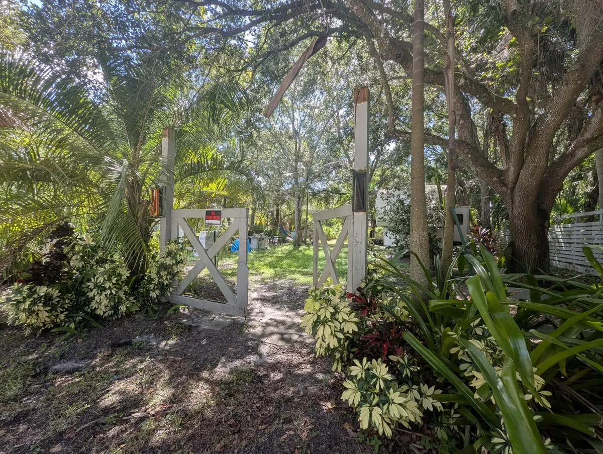 PIC1 at 8835 104TH Court, Vero Beach