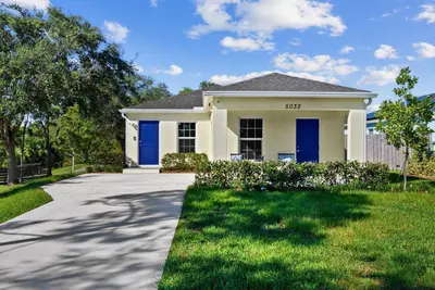 5032 SE FLOUNDER Avenue, Stuart – Single Family Residence for rent