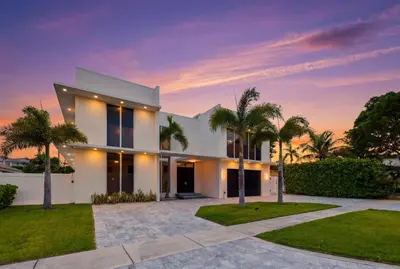284 NE 7TH Street, Boca Raton – leased