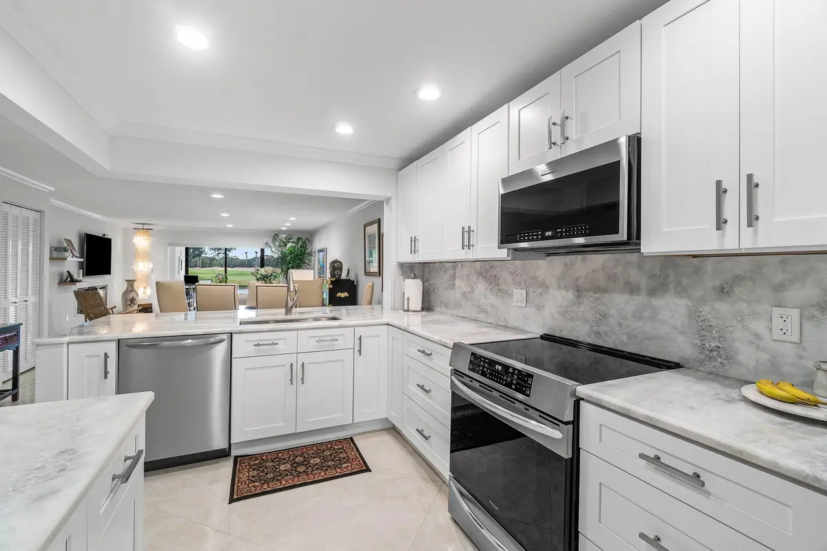 Kitchen at 34 STRATFORD Lane C, Boynton Beach
