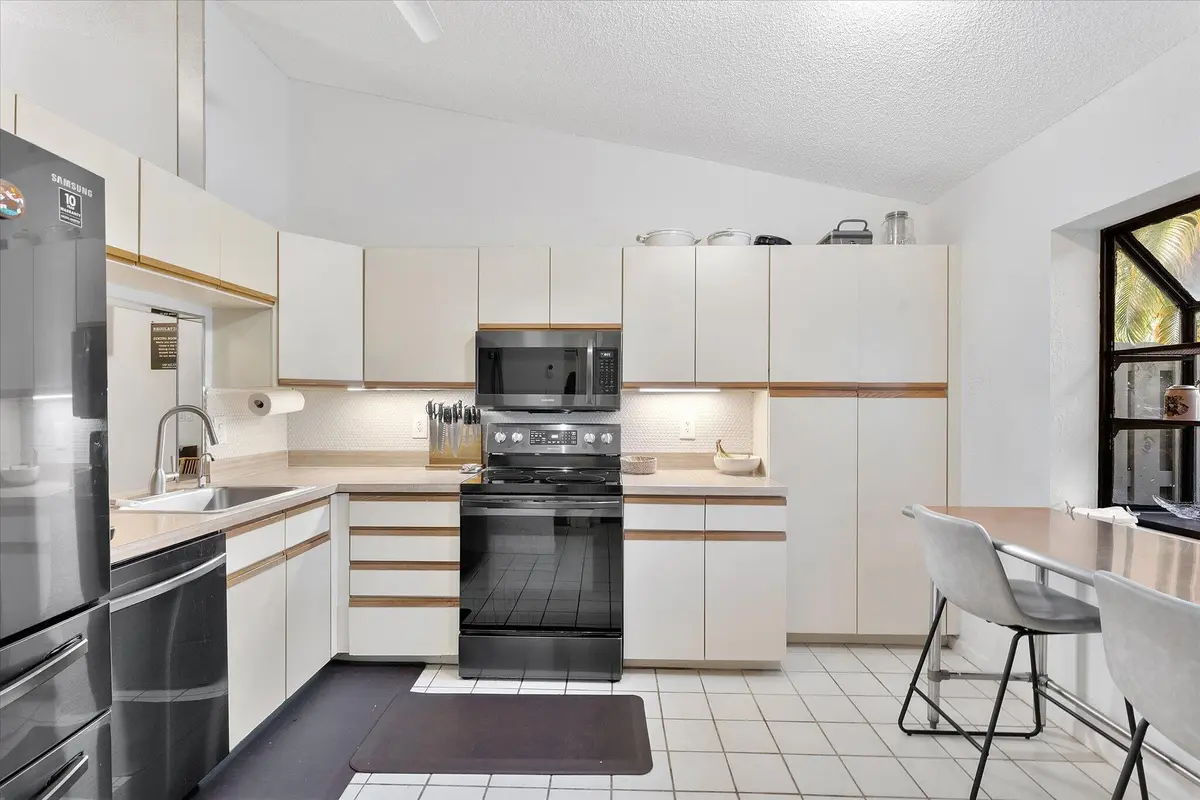 14-3783 NW 35th St_014 at 3783 NW 35TH Street 1557, Coconut Creek