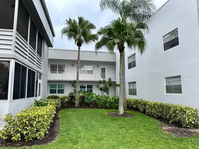 811 Flanders Q, Delray Beach – Condominium for sale