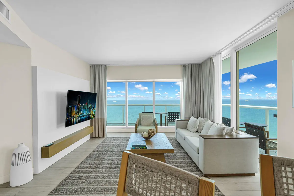 30-web-or-mls-DSC01629 at 505 N FORT LAUDERDALE BEACH Boulevard 1817, Fort Lauderdale