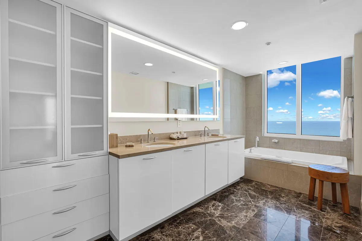 42-web-or-mls-DSC01980 at 505 N FORT LAUDERDALE BEACH Boulevard 1817, Fort Lauderdale