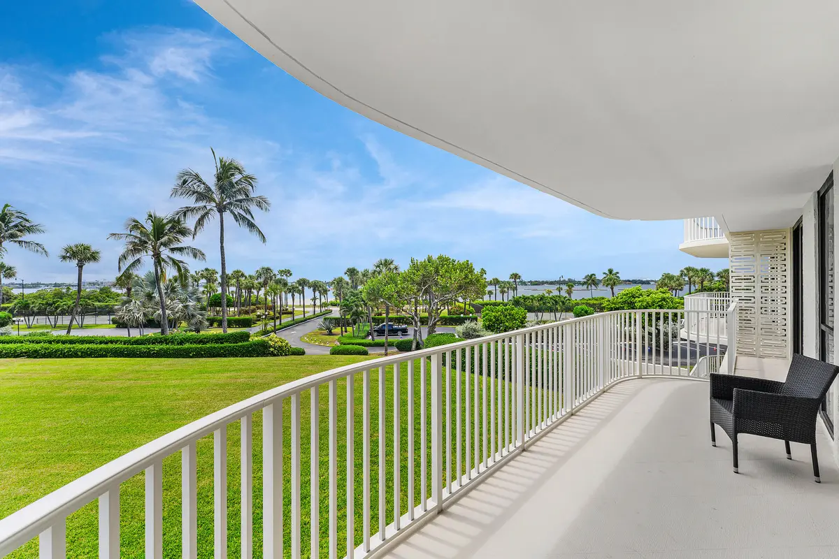 terrace at 3360 S OCEAN Boulevard 2 G I, Palm Beach