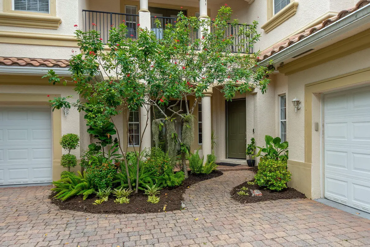 5-web-or-mls-DSC08269 at 428 Cresta Circle, West Palm Beach