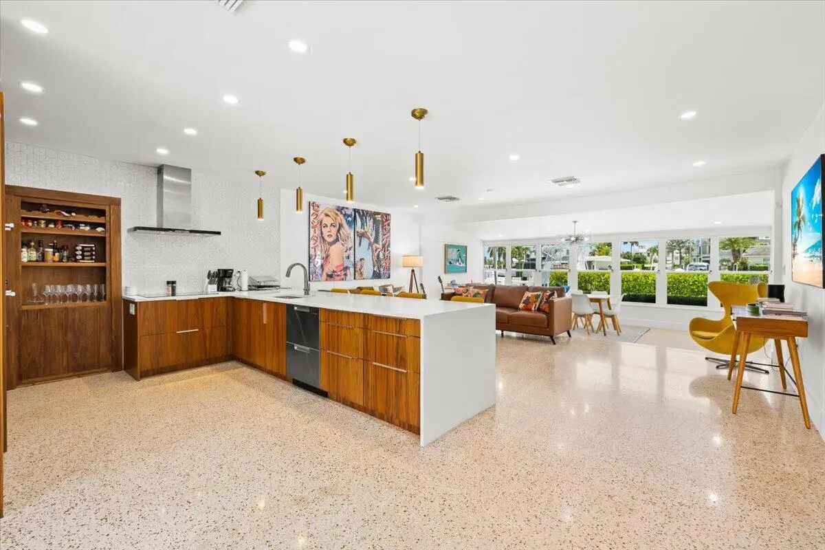 08-424A4739 at 1322 CORDOVA Road, Fort Lauderdale