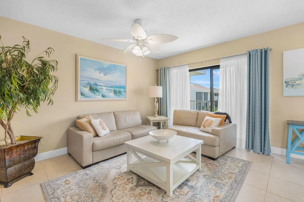 3209-S-Lakeview-Circle-202-HigMedia-024 at 3209 S Lakeview Circle 8202, Hutchinson Island