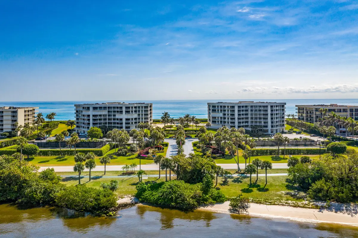 aerial at 3360 S OCEAN Boulevard 2 G I, Palm Beach