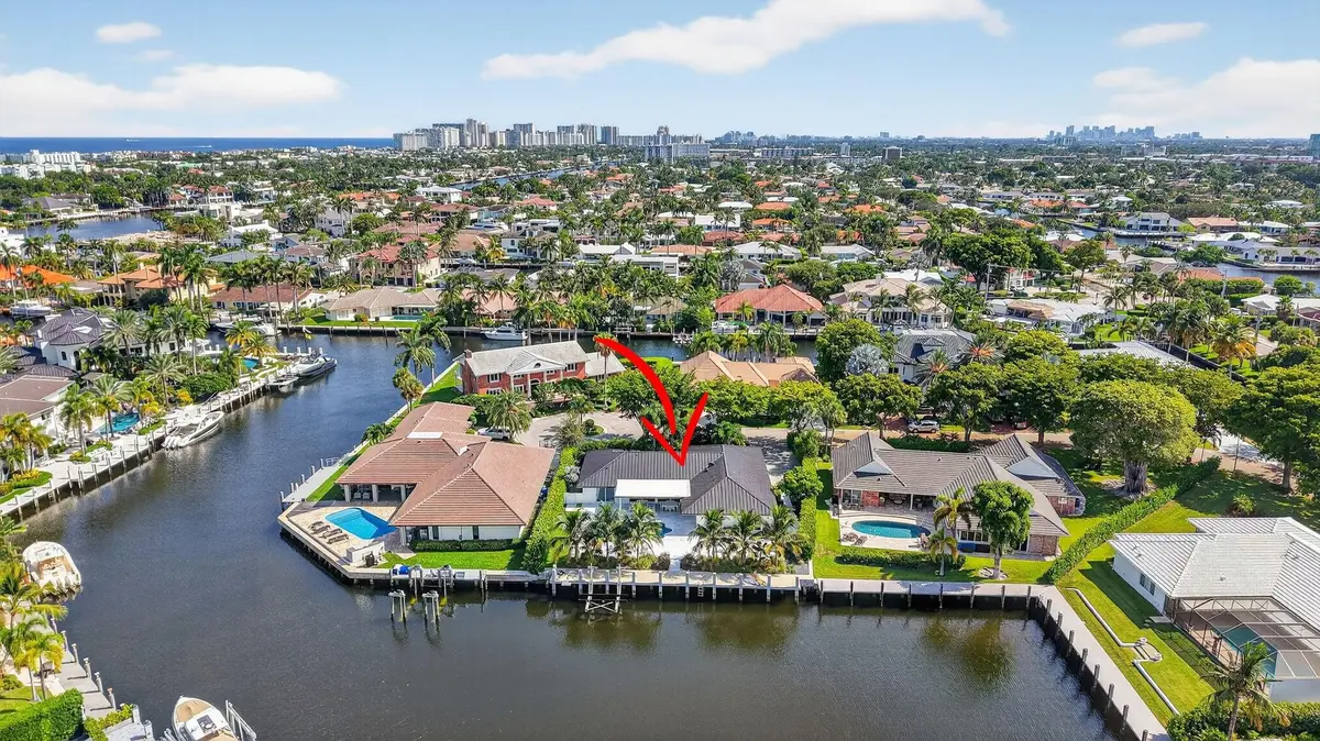 Photo 4 at 41 S COMPASS Drive, Fort Lauderdale