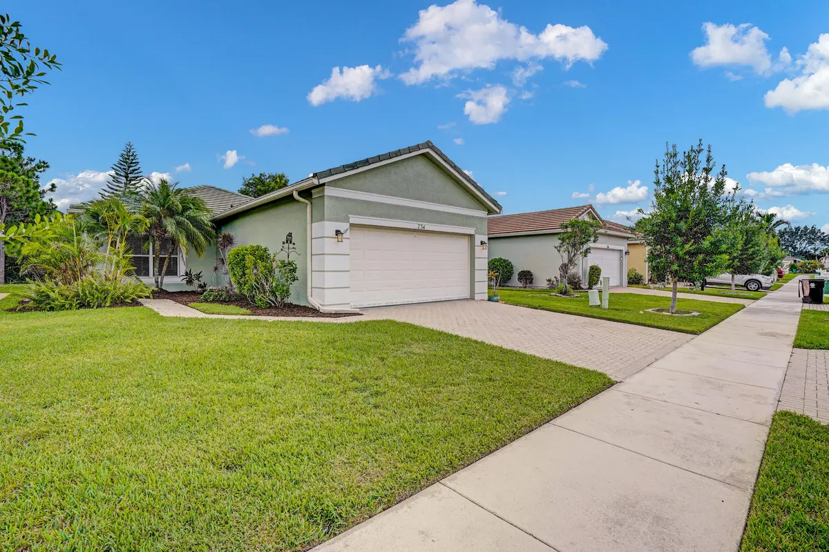 Rocky Bayou-1 at 734 SW Rocky Bayou Terrace, Port St. Lucie