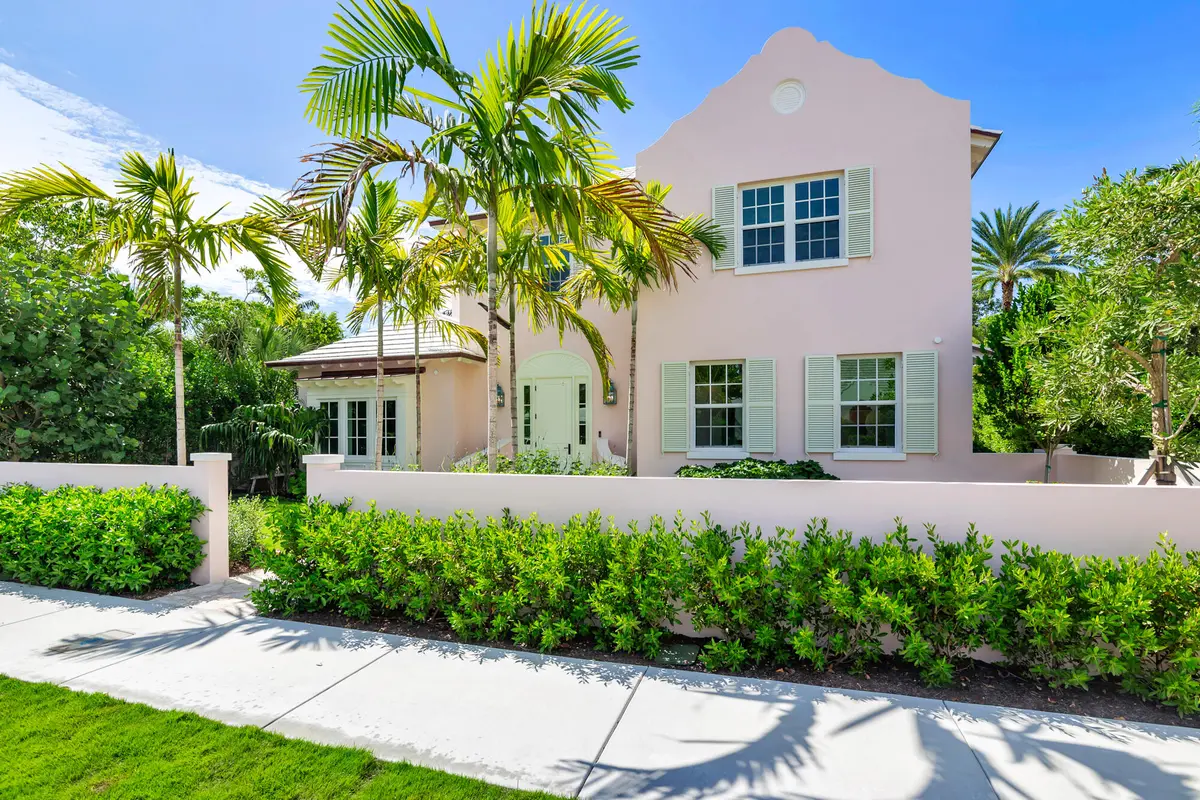 low-1 at 234 Summa Street, West Palm Beach