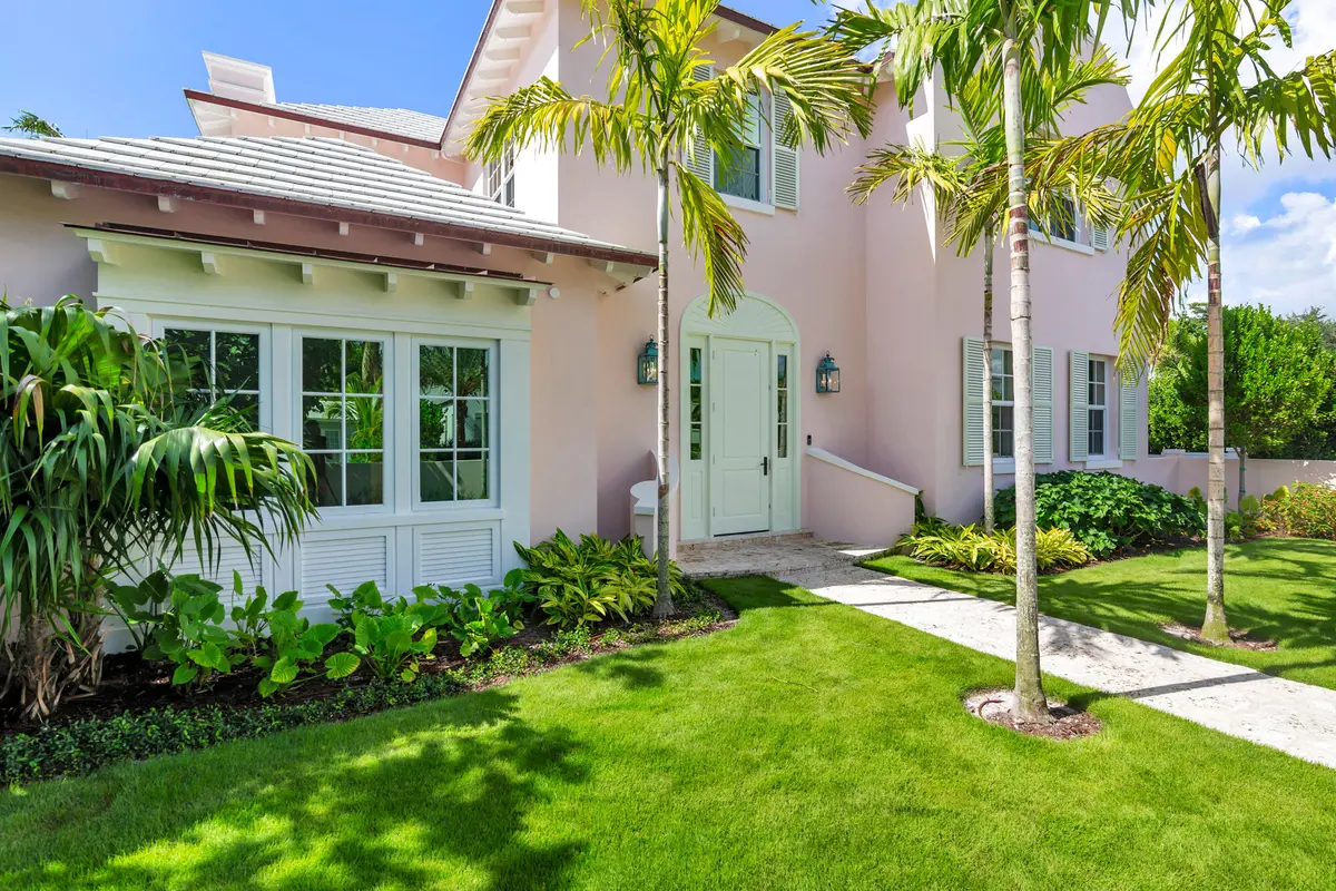 low-7 at 234 Summa Street, West Palm Beach