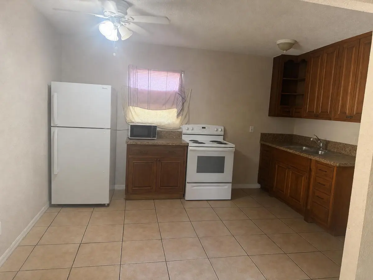 0a181ab8-941c-4b47-a72a-7a15caaa5173 at 1807 Douglas Street, Lake Worth Beach