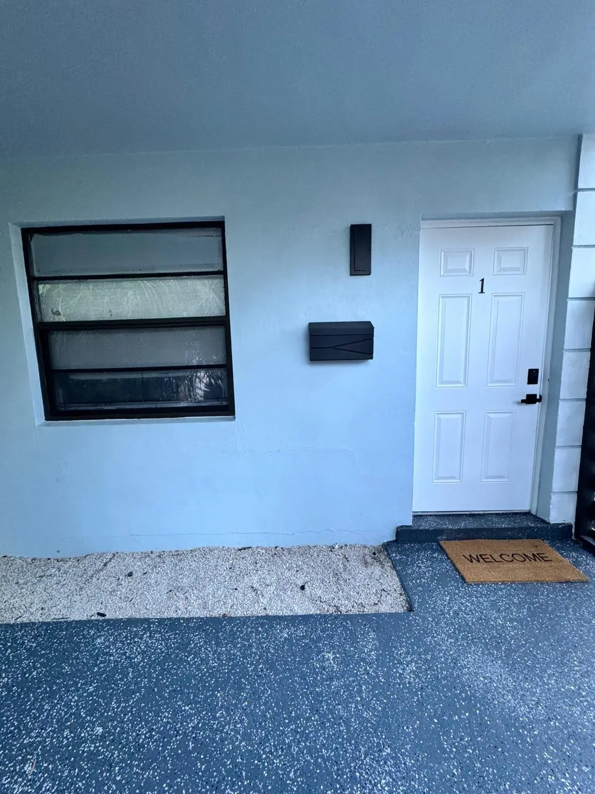 Entrance at 221 SE 11TH Avenue 1, Pompano Beach