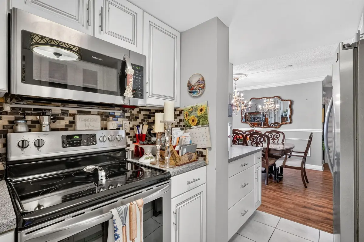 18-web-or-mls-7R7A3179 at 3792 NE Ocean Boulevard 220 N, Jensen Beach