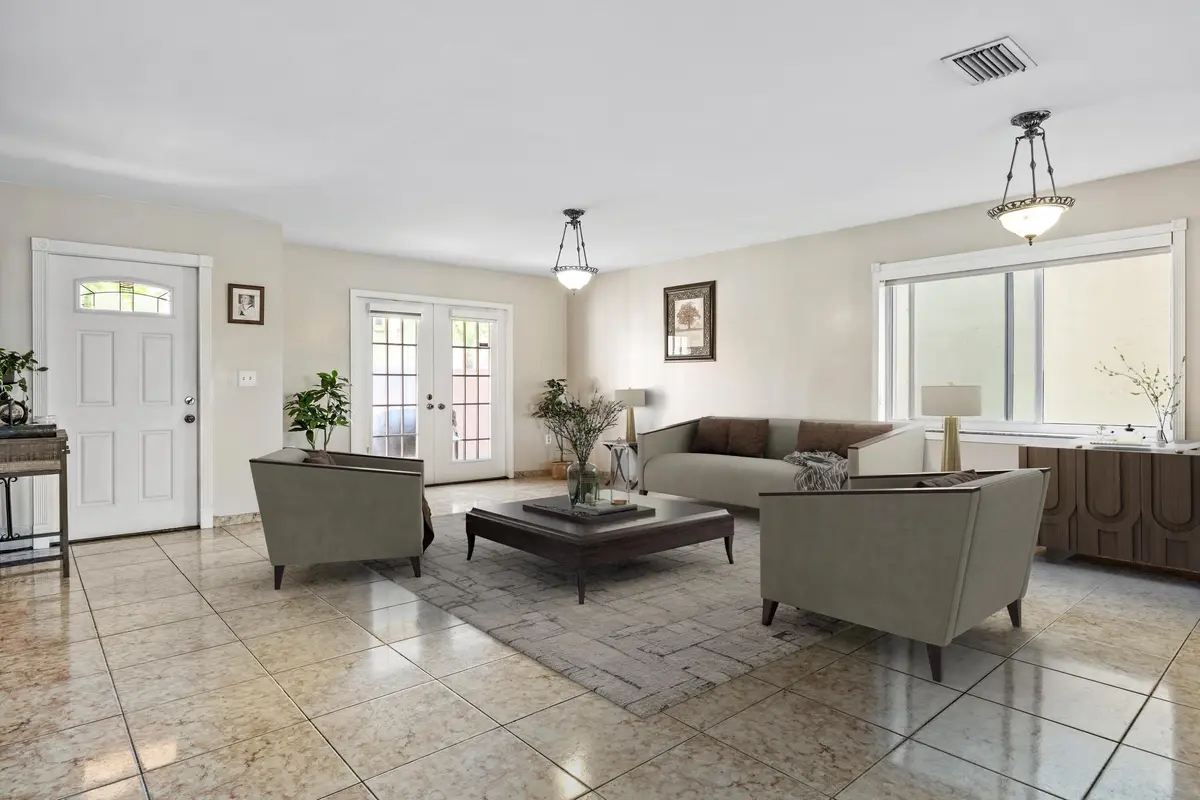 Virtual Staging 1 at 940 SW 96TH Avenue, Pembroke Pines