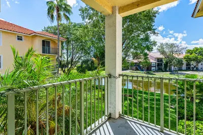 1977 BRANDYWINE Road 305, West Palm Beach – Apartment for rent