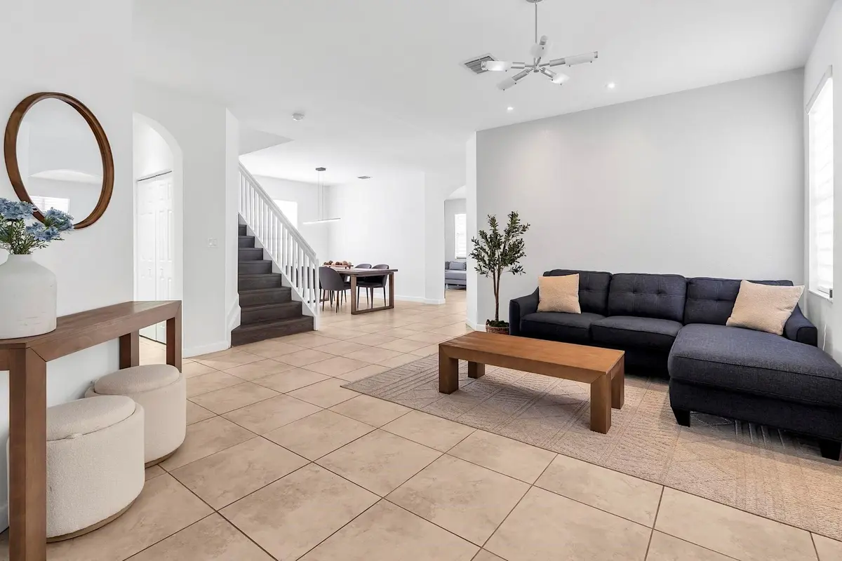 Photo 4 at 3548 W 88TH Street, Hialeah