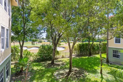 1957 Brandywine Road 302, West Palm Beach – Apartment for rent