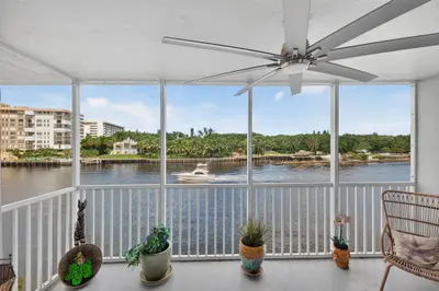 3100 NE 48TH Court 409, Lighthouse Point – Condominium for sale
