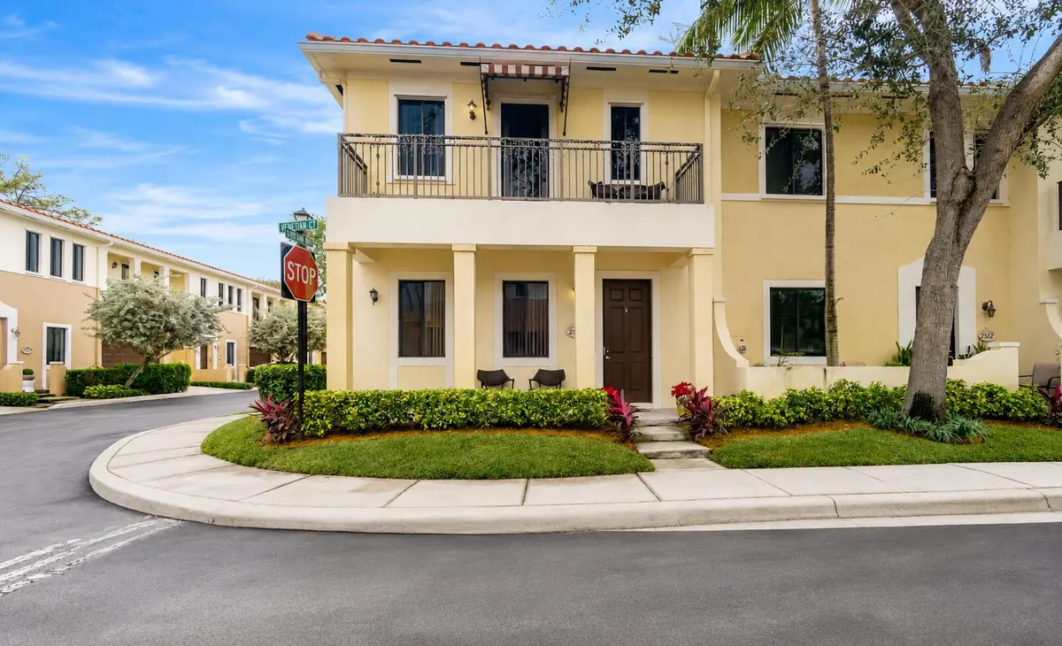 Front at 2514 VENETIAN Court 2514, Boynton Beach